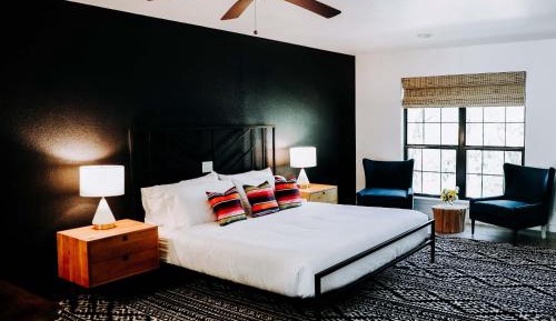 Superior King Room