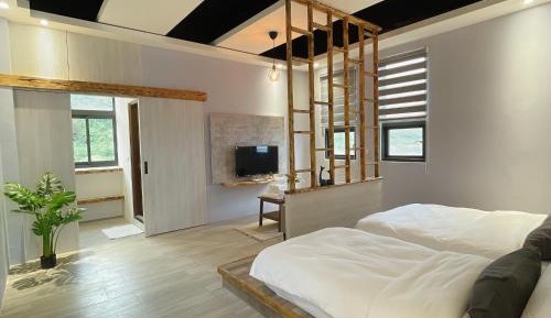 Deluxe Triple Room with Sea View