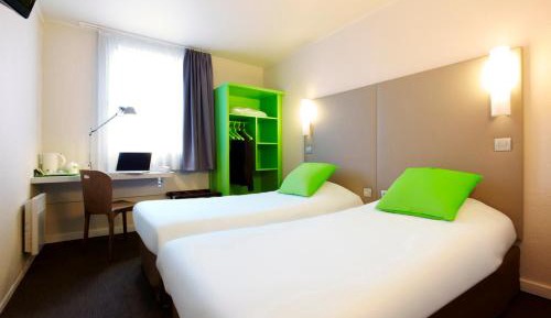 Room Next Generation - 2 Single Beds