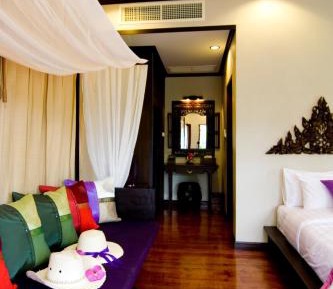 Deluxe Jacuzzi Villa