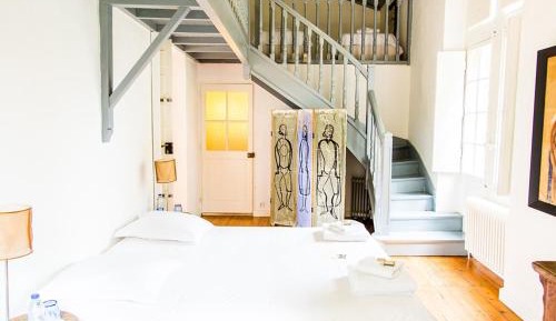 Quadruple Room with Private Bathroom