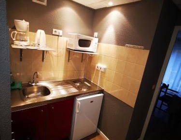 Studio two beds