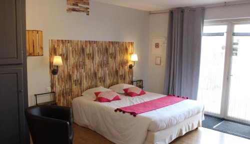 Deluxe Double Room with Extra Bed