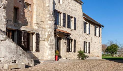 Five-Bedroom House
