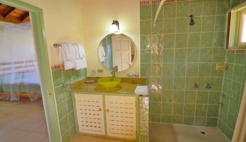 Deluxe King Room with Sea View