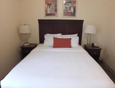 One-Bedroom Suite with Two Queen Beds - Non-Smoking