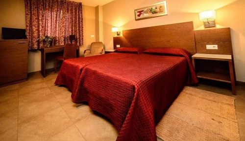 Large Single Room