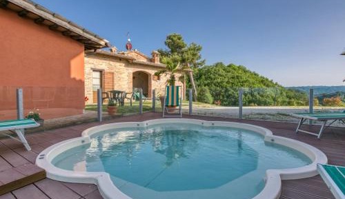 One-Bedroom Holiday Home