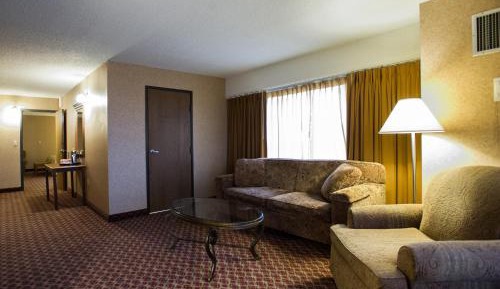 One Bedroom King Suite Non Smoking