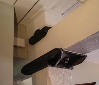 One-Bedroom King Suite with Street View - Stair Access Only