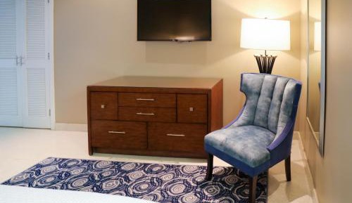 Suite with Spa Bath