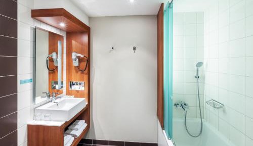 Privilege Suite with Double Bed and Sofa
