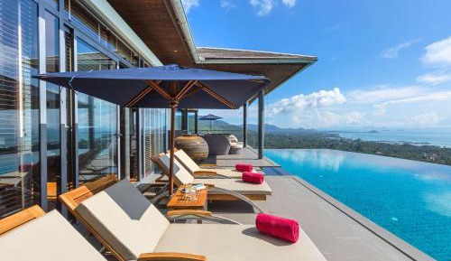 6-Bedroom Sea View Villa with Private Chef