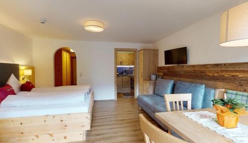 Studio with Balcony