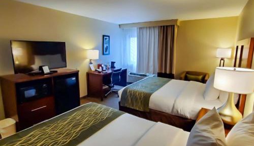 Queen Room with Two Queen Beds - Non-Smoking