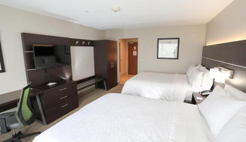 Suite with Two Queen Beds