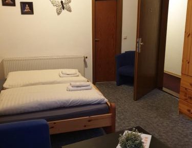 Budget Triple Room