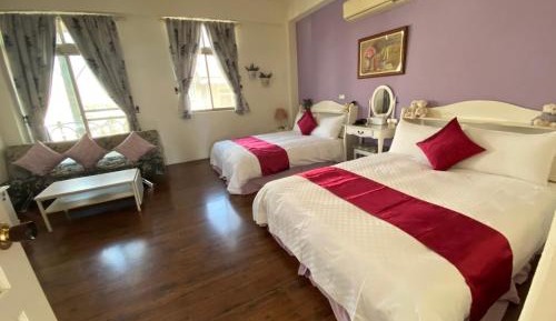 Standard Quadruple Room