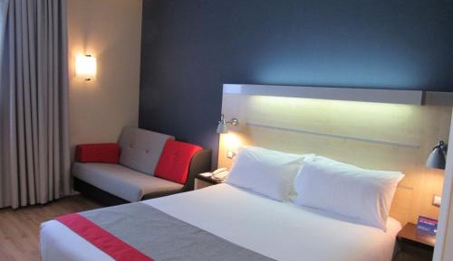 Standard Double Room with Sofa Bed - Smoking