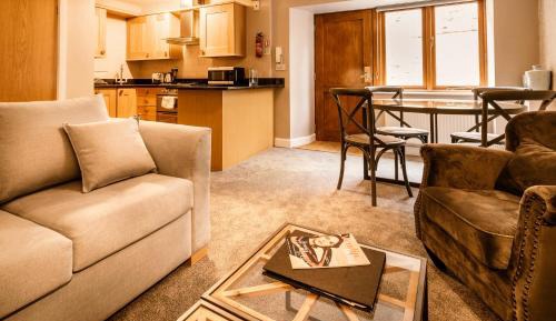 Apartment - Split Level