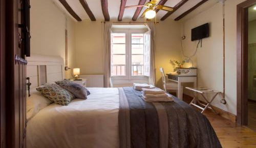 Large Single Room