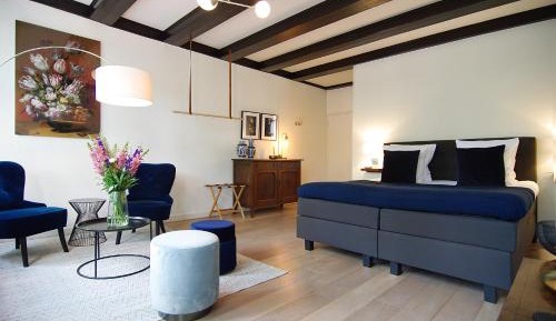 Deluxe King Suite