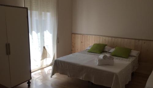 Triple Room with Shared Bathroom