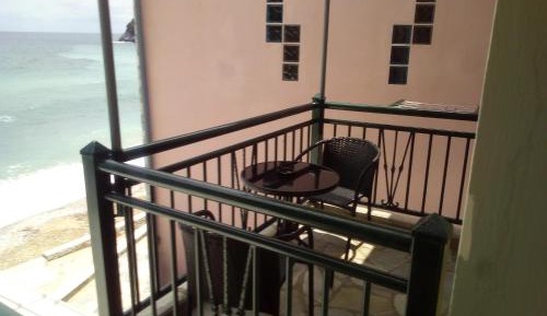 Standard Triple Room with Sea View