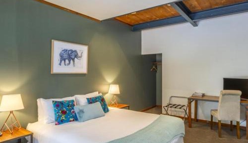Suite - Totara