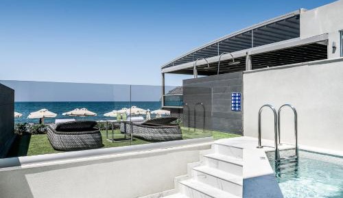 "Selection" Suite with Sea View and Private Pool