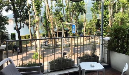 King Room with Lake View