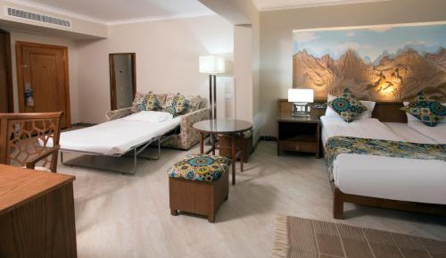 Family Room Sea Side