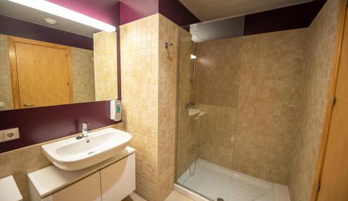 Studio (2 Adults)