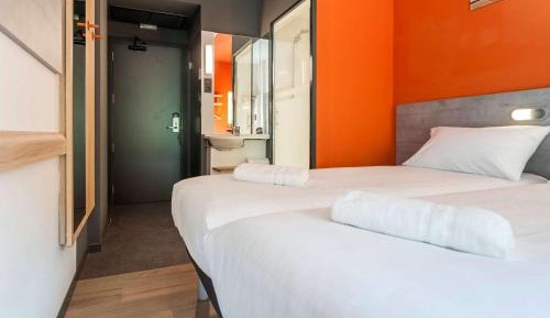 Standard  Twin Room