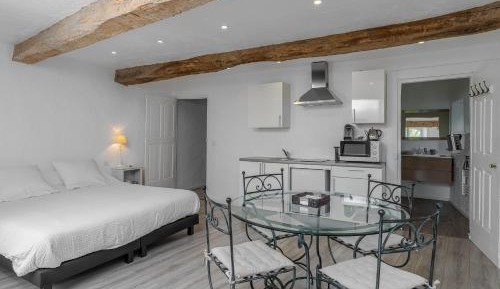 Family Suite with King Size Bed