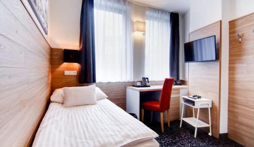 Single Room with Bathroom