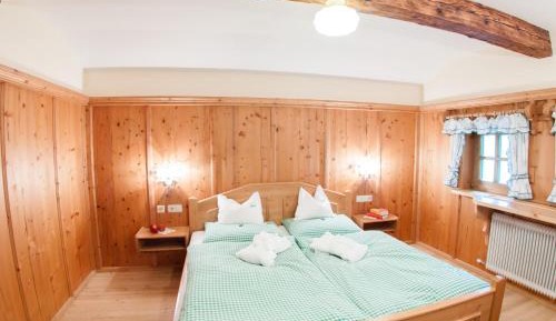 Large Two-Bedroom Apartment