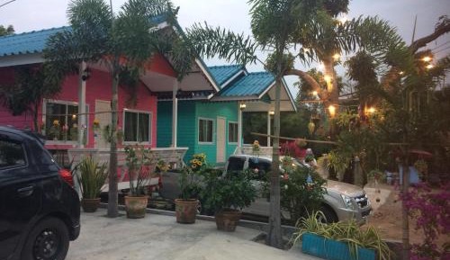 One-Bedroom House (4 Adults)