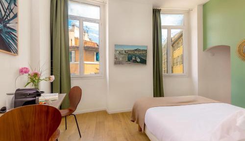 One-Bedroom Apartment with Partial Sea View