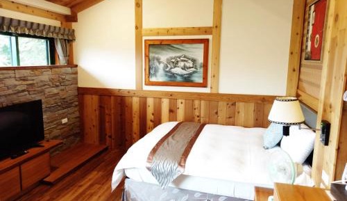 Double Room with Mountain View