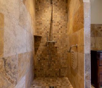 King Room with Roll-In Shower - Disability Access