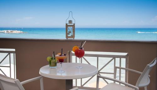 Deluxe Double or Twin Room with Panoramic Sea View