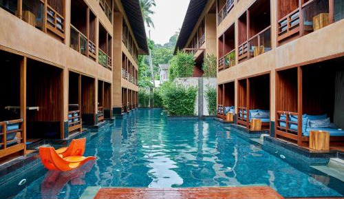 Deluxe Double Room with Pool Access