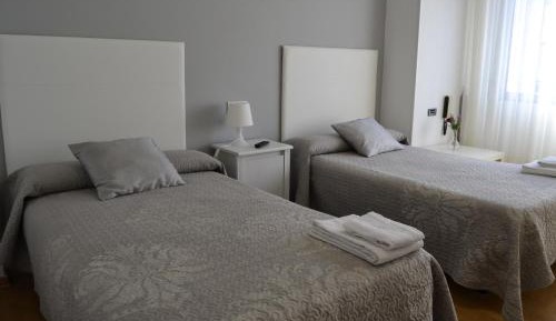 Single Room with Private Bathroom