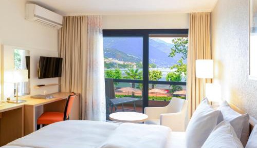 Deluxe Double room Lake View