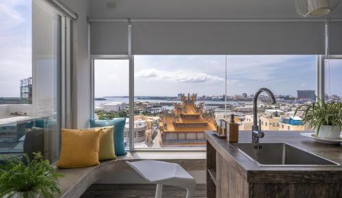Family Room with Sea View