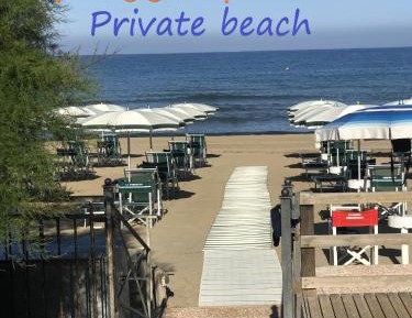 Superior Apartment with Beach Access 