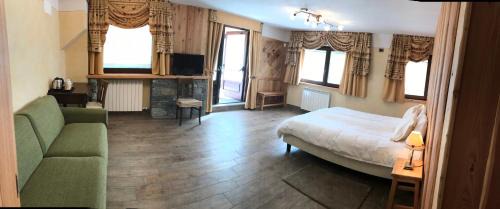 Superior Family Room