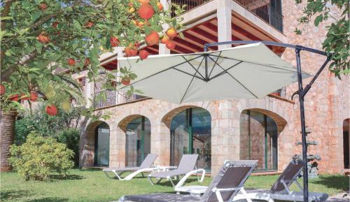 Four-Bedroom Holiday Home