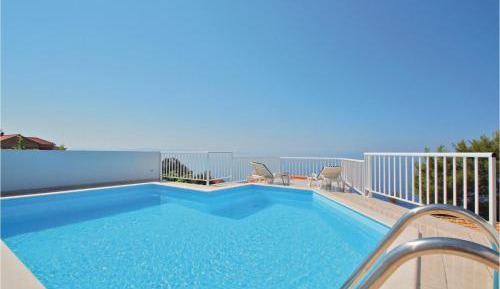 Two-Bedroom Holiday Home